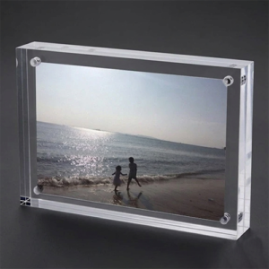 P12 Acrylic Photo Frame (4R)